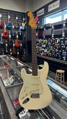 Store Special Product - Fender AVII 1961 Strat LH
